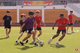 基普乔格惊喜现身！2025上海马拉松新闻发布会顺利举行