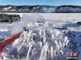 博彩中的“可获得性启发”：为什么看到别人赢大钱的报道会让你觉得中奖很容易？（别人中大奖的报道为何让你误以为中奖很容易：博彩中的可得性启发）